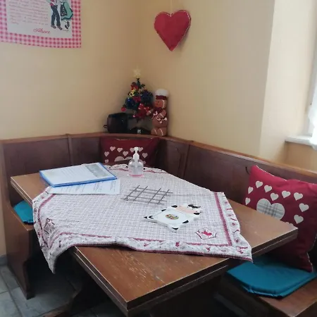 Les Locations De Stephanie ,gite Le Verger Apartment *