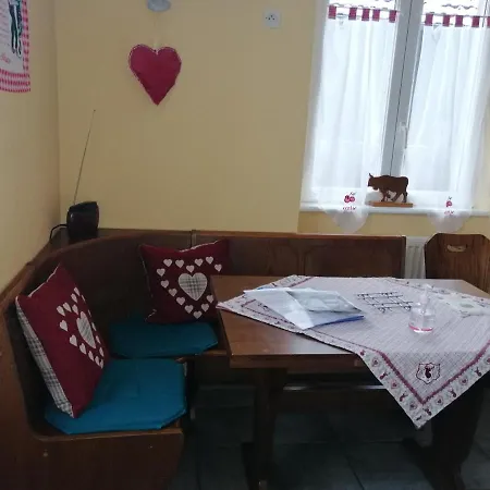 Les Locations De Stephanie ,gite Le Verger Apartment